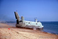 The SRN3 with the Inter-Service Hovercraft Trials Unit, IHTU - Departing (submitted by Pat Lawrence).